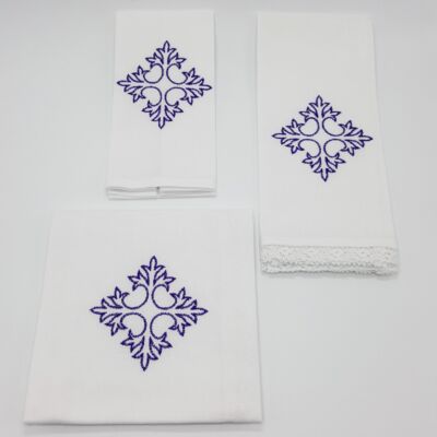 Paños de Altar blanco con bordado morado