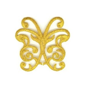 Aplique Bordado termoadhesivo mariposa filigrana oro (6cm)