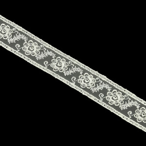 Tul Bordado Marfil (3,5 cm)