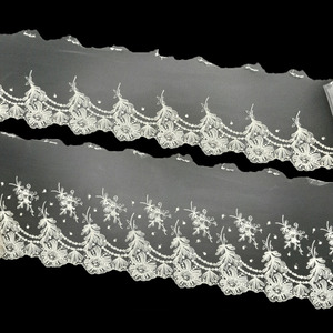 Familia Tul Bordado (11cm/12cm)