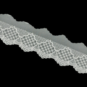 Tul Bordado Marfil (7,5 cm)