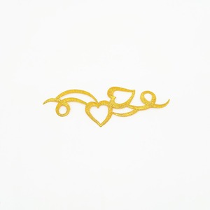 Aplique Bordado termoadhesivo corazones y filigrana oro (13,5x4,5cm)