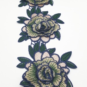 Pasamanería de Flores (11,5cm)
