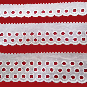 Punta tira bordada beige (2,5 cm/ 4 cm y 5 cm)