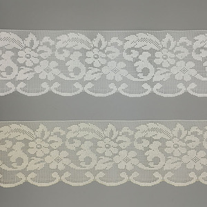 Encaje de Bolillo Blanco y Crudo (11 cm)