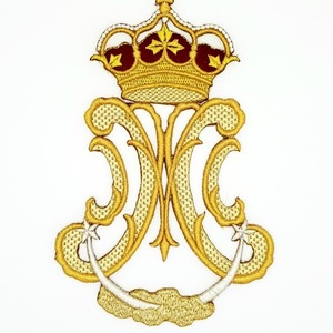 Aplique bordado Ave María con corona (15cm x 23cm)