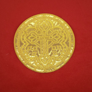 Cruz bordada termoadhesiva oro (12 X12 cm)