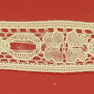 Encajes de Nylon Beige (1,6 cm )