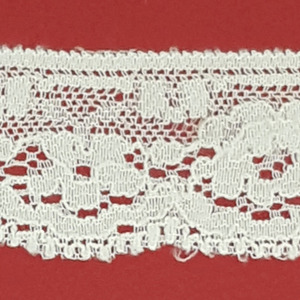 Encajes de Nylon Beige (3 cm )
