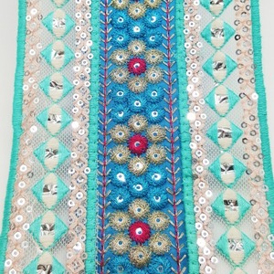 Cinta Bordada flores celeste ancha (11,5cm)