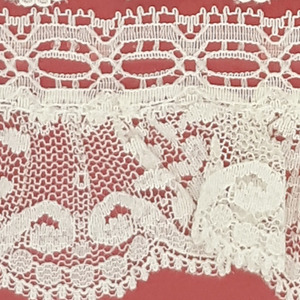 Encajes de Nylon Beige (4 cm )