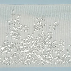Cinta Jacquard bordada flores blanca (5,2 cm)