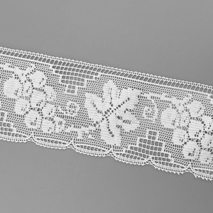 Puntilla Encaje motivo religioso de bolillo mecanizado blanco (8,5 cm)