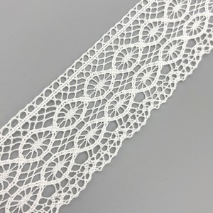 Encaje de Bolillo Blanco (4.8 cm)