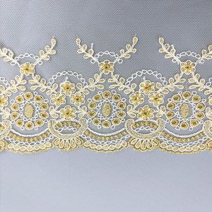 Tul bordado metalizado Dorado (bordado 9cm/total 15cm)