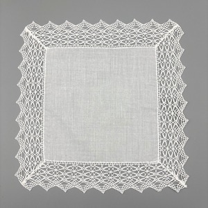 Pañuelo Cuadrado Encaje de Bolillo(21x21cm)