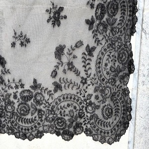 Mantilla Negra (120x240cm)