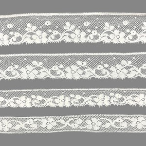 Encaje de Valencienne Blanco (3,3cm/2,6cm/1,7cm/1,5cm)