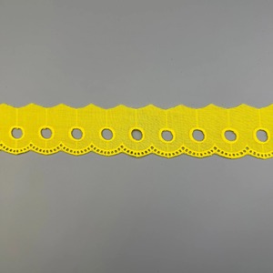 Tira bordada Amarilla(4,5 cm)