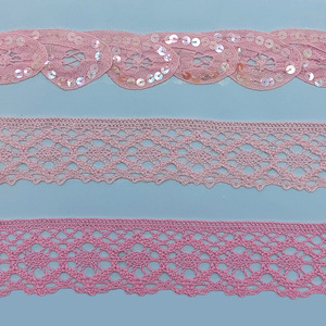 Puntilla bolillo rosa claro (2.5cm-3cm)