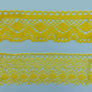 Puntilla bolillo amarillo (5cm)