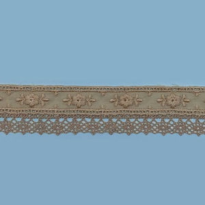 Puntilla bolillo con tira bordada camel (2.5cm)
