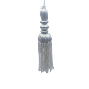 Borla de Canutillo Plateada (12cm)