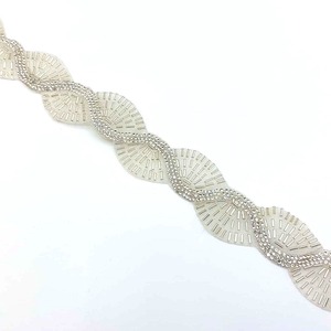 Pasamanería canutillo plata con brillantes (3.5cm)