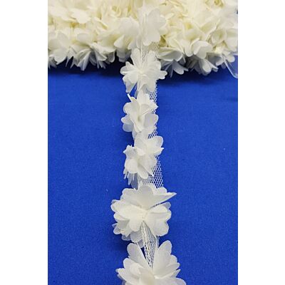 Tira de flores de tela con pétalos Marfil (3cm)
