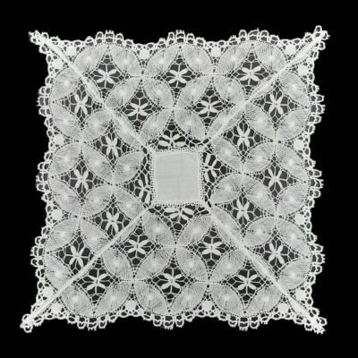 Pañuelo de encaje blanco (24cm)